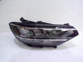 Volkswagen PASSAT B8 Lampa przednia 3G1941036P