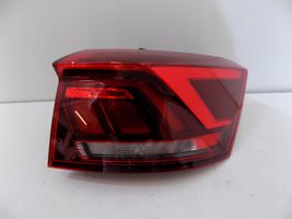 Volkswagen T-Roc Lampy tylne / Komplet 2GA945095A