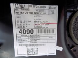 Volkswagen Jetta VI Takaoven verhoilu 5C6867211A