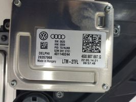 Volkswagen Golf Sportsvan Lampy przednie / Komplet 517941033A