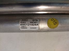 Audi Q7 4M Tubo flessibile del liquido di raffreddamento del motore 4M0121525A