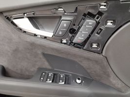 Audi A7 S7 4G Tapicerka / Komplet 4G8867021