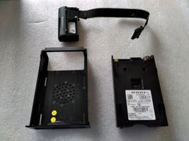 Audi A5 Radio / CD/DVD atskaņotājs / navigācija 8V0035504B