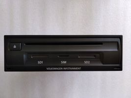 Volkswagen e-Golf Radio/CD/DVD/GPS head unit 5G0035044B