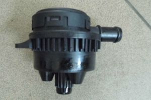 Audi Q7 4L Odpowietrznik / Separator oleju 057103495L