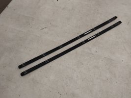 Volkswagen Touareg I Roof bar rail 7L6860183F