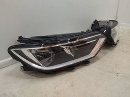 Volkswagen PASSAT B8 Lampy przednie / Komplet 3G1941005B