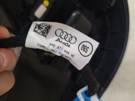 Audi Q7 4M Apmušimas priekinių durų (obšifke) 4M0867117B