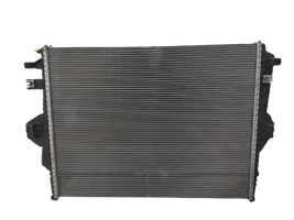 Volkswagen Touareg II Radiateur de refroidissement 7P6121253