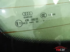 Audi A7 S7 4G Takaluukun/tavaratilan kansi LY9B