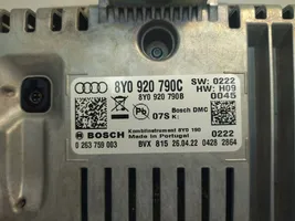 Audi A3 8Y Licznik / Prędkościomierz 8Y0920790C