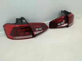 Volkswagen PASSAT B8 Lampy tylne / Komplet 3G9945095G