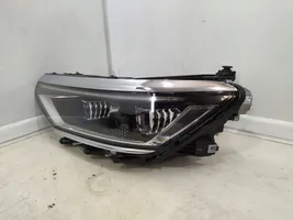 Volkswagen PASSAT B8 Lampa przednia 3G1941081T