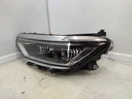 Volkswagen PASSAT B8 Faro delantero/faro principal 3G2941081T