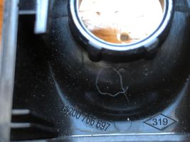 Renault Master III Zaślepka szyny drzwi bocznych / przesuwnych 