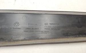 Toyota RAV 4 (XA30) Listwa drzwi przednich 