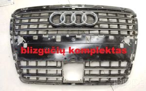 Audi A8 S8 D4 4H Grille calandre supérieure de pare-chocs avant 