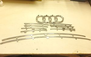 Audi A8 S8 D4 4H Front bumper upper radiator grill 