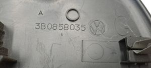 Volkswagen PASSAT B5 Rivestimento estremità laterale del cruscotto 3B0858035