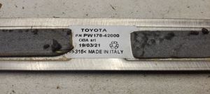 Toyota RAV 4 (XA50) Enjoliveur de pare-chocs arrière PW17842000