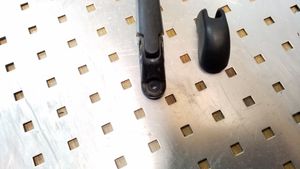 Infiniti FX Rear wiper blade arm 