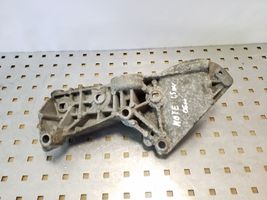 Nissan Note (E11) Support de générateur / alternateur 