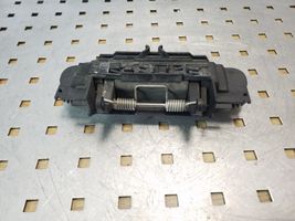 Audi A4 S4 B7 8E 8H Klamka zewnętrzna drzwi tylnych 4B0839885