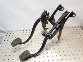 Volvo XC70 Pedal assembly 