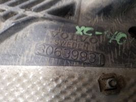 Volvo XC70 Rear differential/diff mount bracket 30639931
