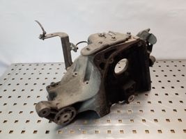 Opel Vectra C Mocowanie alternatora 55194411