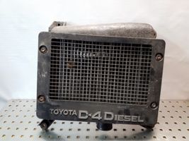 Toyota RAV 4 (XA20) Chłodnica powietrza doładowującego / Intercooler 