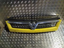 Opel Movano A Griglia superiore del radiatore paraurti anteriore 8200233759