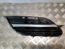 Nissan Almera Tino Grille calandre supérieure de pare-chocs avant 62320BU00