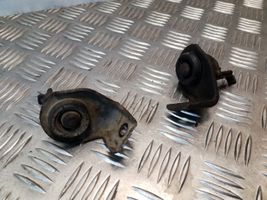 Toyota Land Cruiser (J120) Fixation de radiateur 