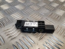 Audi A4 S4 B7 8E 8H Gaisa spilvenu trieciensensors 4B0959643C