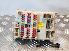 Nissan Primera Fuse module 24350AV700