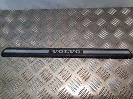 Volvo S60 Garniture de marche-pieds arrière 09178405