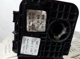 KIA Sorento Câble de batterie positif 918512P150