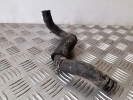 KIA Sorento Tuyau de liquide de refroidissement moteur 