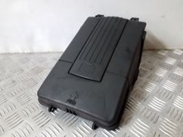 Volkswagen Sharan Tapa/cubierta para la caja de la batería 3C0915443A