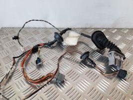 Dodge Nitro Cableado de puerta trasera 56048791AD