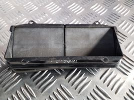 Nissan Juke I F15 Quarter panel pressure vent 8200213712B