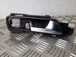 Volkswagen Touran II Front door interior handle 