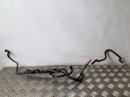 Opel Vivaro Tuyau d'alimentation conduite de carburant 8200950286