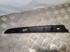 Audi Q5 SQ5 Takaoven verhoilu (käytetyt) 8R0867410