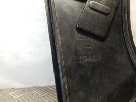 Audi Q5 SQ5 Muu takaoven verhoiluelementti 8R0839916D