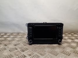 Skoda Superb B6 (3T) Panel / Radioodtwarzacz CD/DVD/GPS 3T0035686N