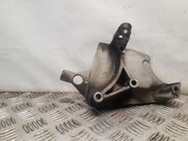 Nissan Juke I F15 Variklio tvirtinimo kronšteinas 8200408663