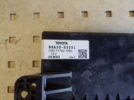 Toyota Avensis T270 Other control units/modules 8865005251