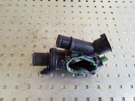 Peugeot 5008 Boîtier de thermostat / thermostat 9682141580